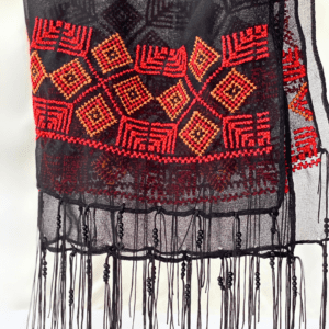 Håndbroderet chiffon tørklæde fra Betlehem | Rød #1 Håndbroderet chiffon tørklæde fra Betlehem | Rød #1