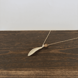 Zaytouna halskæde m. oliventræ-perle | Sterlingsølv Zaytouna halskæde m. oliventræ-perle | Sterlingsølv