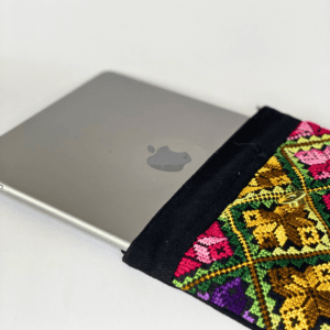 Håndbroderet iPad taske fra Betlehem