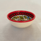 Lille håndlavet keramikskål fra Palæstina - velegnet til servering af oliven.