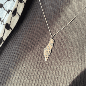 Halskæde | Palestine map with old city | Sølv