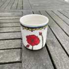 Mal Palæstina-inspirerede mønstre på hånddrejet keramik og lær om en tradition, der har overlevet i årtusinder,