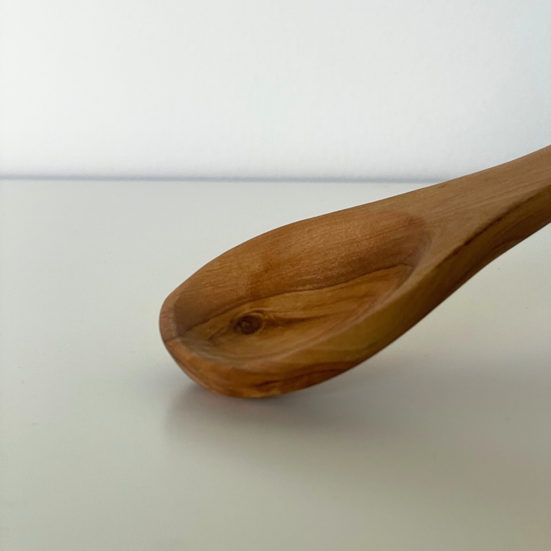 Stor spiseske i Oliventræ Stor spiseske i Oliventræ