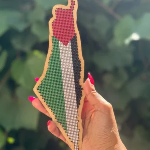 Broderbar Palæstina-kort i Træ Broderbar Palæstina-kort i Træ
